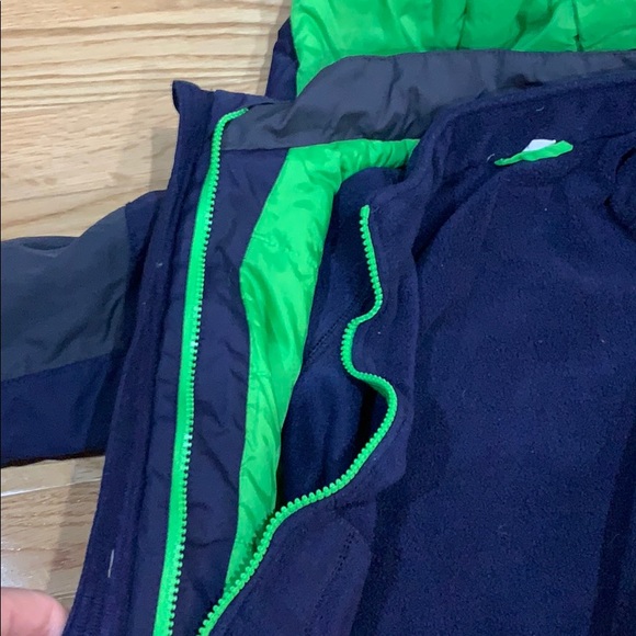 EUC 2T children’s place winter coat - Picture 2 of 5